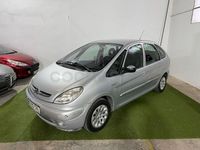 Usado Citroën Xsara Picasso Exclusive 90 CV (66 kW) 2003 Gris / plata Monovolumen