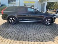 usado Volvo V90 CC D4 AWD Advanced SHZ*FLA*Klima