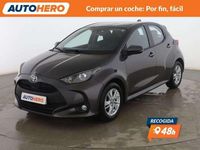 Usado Toyota Yaris Edition 125 CV (91 kW) 2022 Gris Berlina