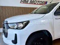 Usado Toyota HiLux Plus 150 CV (110 kW) 2022 Blanco Pickup/Camioneta