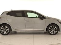 Usado Renault Clio V Techno 100 CV (73 kW) 2025 Gris Berlina