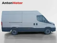 Usado Iveco Daily 156 CV (114 kW) 2023 Blanco Berlina