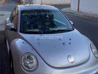 Usado VW New Beetle 100 CV (73 kW) 2003 Gris / plata Utilitario