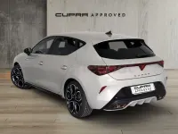 Usado Cupra Leon 204 CV (150 kW) 2025 Gris / plata Berlina