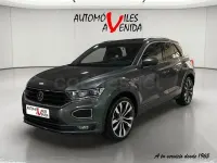 Usado VW T-Roc Sportline 190 CV (139 kW) 2022 Gris / plata SUV