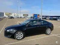 Usado Opel Insignia Selective 136 CV (100 kW) 2016 Negro Berlina