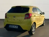 Usado Ford Ka Plus Ultimate 85 CV (62 kW) 2018 Amarillo Utilitario