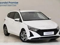Usado Hyundai i20 100 CV (73 kW) 2025 Blanco Utilitario