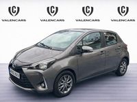 Usado Toyota Yaris Active 69 CV (50 kW) 2019 Beige Berlina