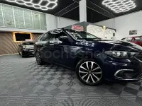 Usado Fiat Tipo Easy 120 CV (88 kW) 2016 Azul Familiar