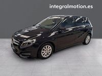 Usado Mercedes B200 136 CV (100 kW) 2016 Negro Monovolumen