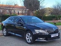Usado Skoda Superb Active 150 HP (110 kW) 2018 Preto Carrinha
