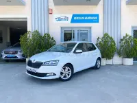 Usado Skoda Fabia Ambition 95 CV (69 kW) 2021 Blanco Utilitario