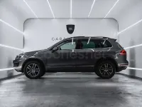 Usado VW Touareg Terrain Tech 262 CV (192 kW) 2017 Gris / plata SUV
