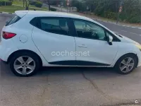 Usado Renault Clio IV Dynamique 90 CV (66 kW) 2014 Blanco Berlina