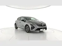 Usado Renault Clio V Techno 90 CV (66 kW) 2025 Gris Berlina