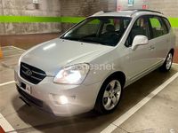 Usado Kia Carens Active 140 CV (102 kW) 2008 Gris / plata Monovolumen