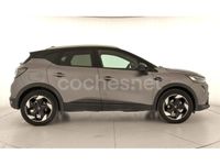 Usado Renault Captur Techno 100 CV (73 kW) 2025 Gris / plata SUV