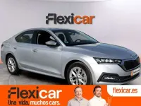 Usado Skoda Octavia Selection 110 CV (80 kW) 2024 Gris Berlina