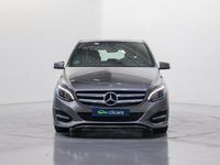 Usado Mercedes B200 150 CV (110 kW) 2019 Gris / plata Monovolumen