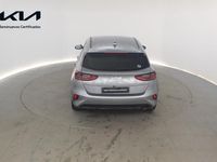 Usado Kia Ceed 120 CV (88 kW) 2021 Gris / plata Utilitario