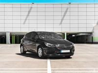 Usado Opel Astra Selective 105 CV (77 kW) 2018 Negro Berlina