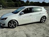 Usado Peugeot 308 Allure 130 CV (95 kW) 2014 Blanco Berlina