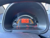 Usado Citroën C2 70 CV (51 kW) 2004 Gris / plata Utilitario