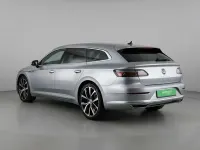 Usado VW Arteon R 324 CV (238 kW) 2023 Plateado Familiar