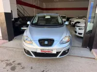 Usado Seat Altea Reference 105 CV (77 kW) 2010 Gris / plata Monovolumen