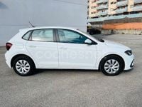 Usado VW Polo 95 CV (69 kW) 2022 Blanco Berlina