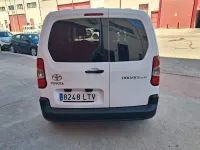 Usado Toyota Proace Verso Active 131 CV (96 kW) 2021 Blanco Familiar
