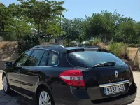 Usado Renault Laguna III Privilege 150 CV (110 kW) 2008 Negro Familiar