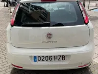 Käytetty Fiat Punto Pop 75 HP (55 kW) 2014 Valkoinen Viistoperä