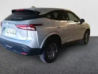 Usado Nissan Qashqai Acenta 158 CV (116 kW) 2022 Diamond silver (metalizado) SUV