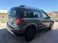 Usado Skoda Yeti Ambition 110 CV (80 kW) 2016 Beige SUV