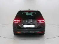 Usado VW Passat Executive 150 CV (110 kW) 2023 Gris Familiar