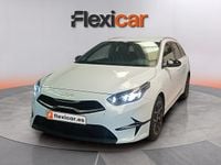 Usado Kia Ceed Style 100 CV (73 kW) 2025 Blanco Utilitario