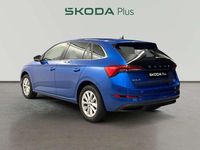 Usado Skoda Scala Ambition 116 CV (85 kW) 2024 Azul Utilitario