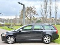Usado Volvo V50 Momentum 109 CV (80 kW) 2009 Negro Familiar