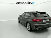 Usado Audi A3 S-Line 150 CV (110 kW) 2024 Plateado Familiar