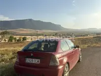Usado BMW 318 115 CV (84 kW) 2003 Rojo Berlina