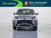 Usado Mitsubishi Outlander Motion 150 CV (110 kW) 2020 Gris / plata SUV