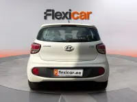 Usado Hyundai i10 87 CV (63 kW) 2017 Blanco Utilitario