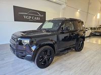 Usado Land Rover Defender SE Dynamic 400 HP (294 kW) 2023 Preto SUV