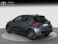 Usado Toyota Yaris Hybrid Style 116 CV (85 kW) 2022 Monovolumen