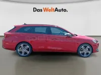Nuevo Seat Leon FR 150 CV (110 kW) 2026 Rojo Familiar