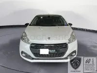 Usado Peugeot 208 GT-line 110 CV (80 kW) 2019 Blanco Utilitario