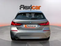 Usado BMW 116 116 CV (85 kW) 2022 Gris Utilitario