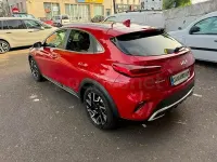 Usado Kia XCeed 120 CV (88 kW) 2023 Granate SUV